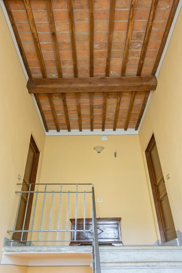 Agriturismo La Valle Della Lavanda - Podere Mezzastrada Fauglia Luaran gambar