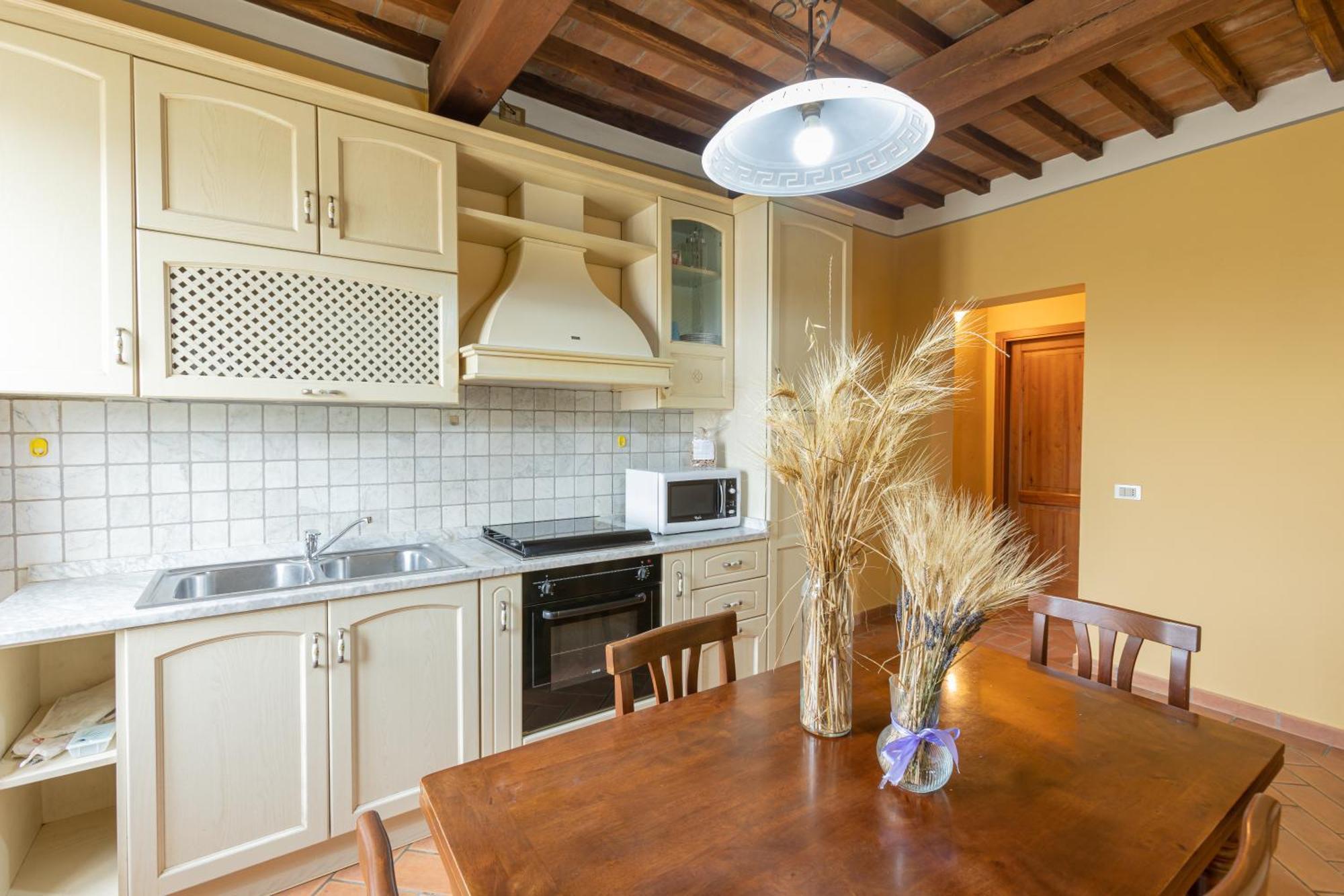 Agriturismo La Valle Della Lavanda - Podere Mezzastrada Fauglia Bilik gambar