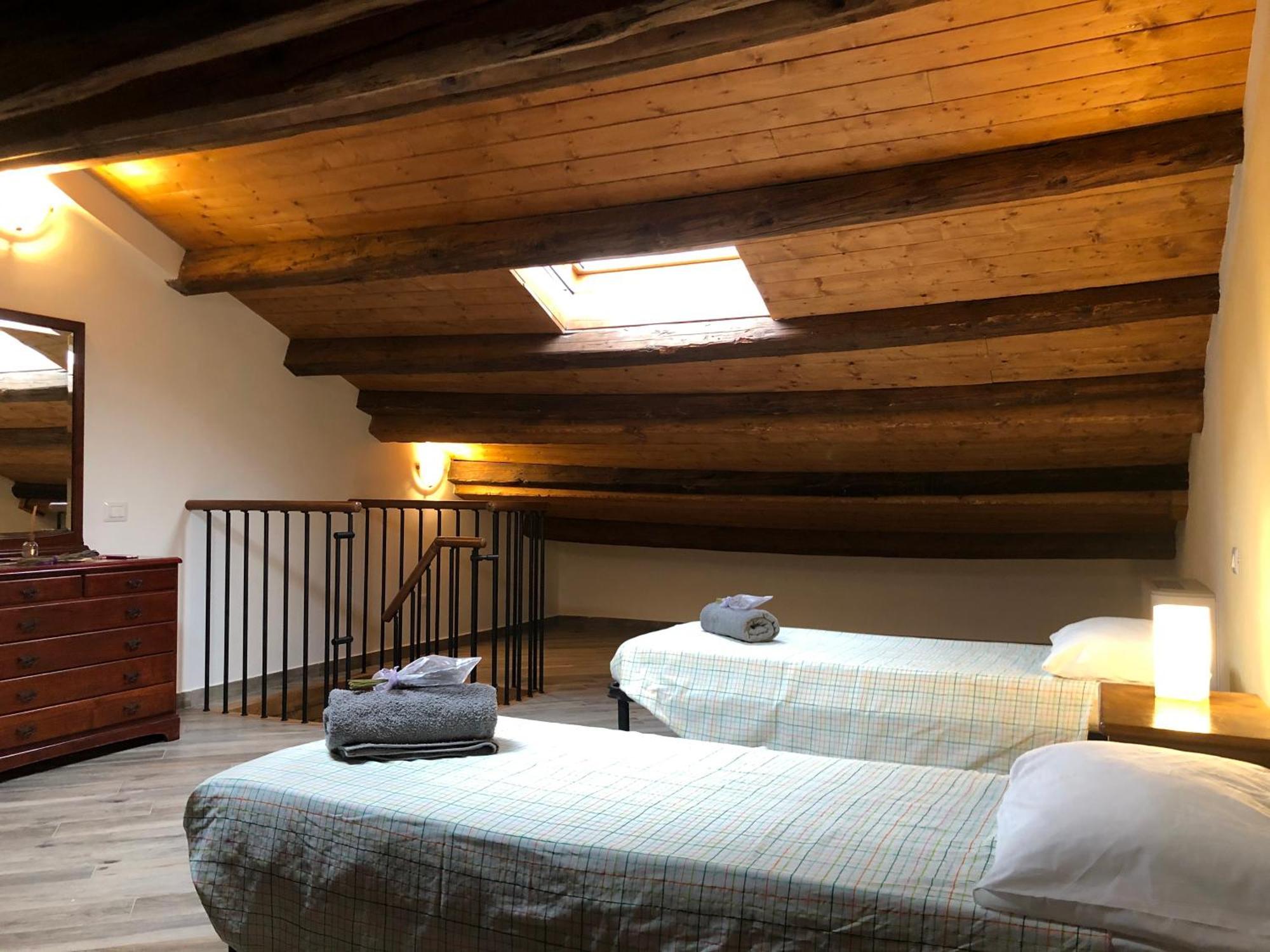 Agriturismo La Valle Della Lavanda - Podere Mezzastrada Fauglia Bilik gambar