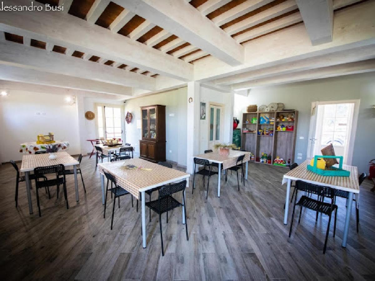 Agriturismo La Valle Della Lavanda - Podere Mezzastrada Fauglia Luaran gambar